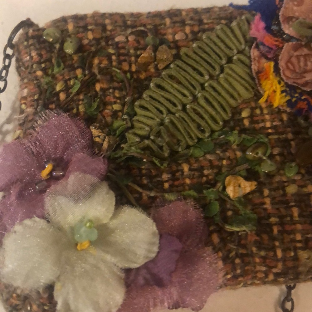 Mary Francis Small purse - Picture 4 of 4